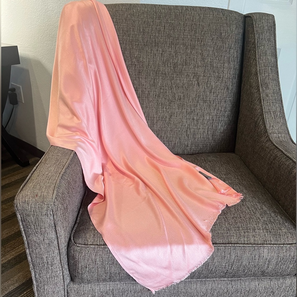 Warm scarf Vince Camuto